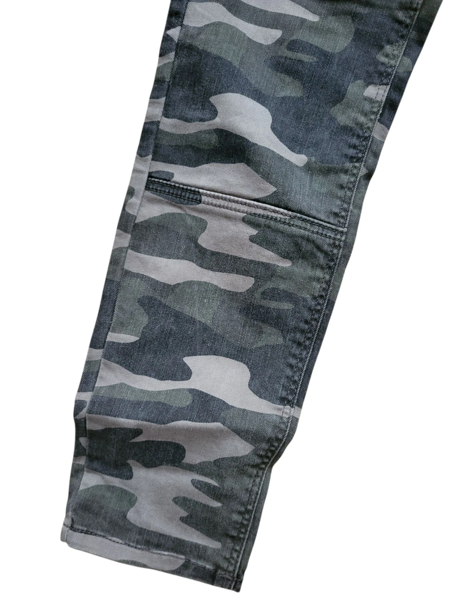 Pantalón vaquero camuflado – photo 3